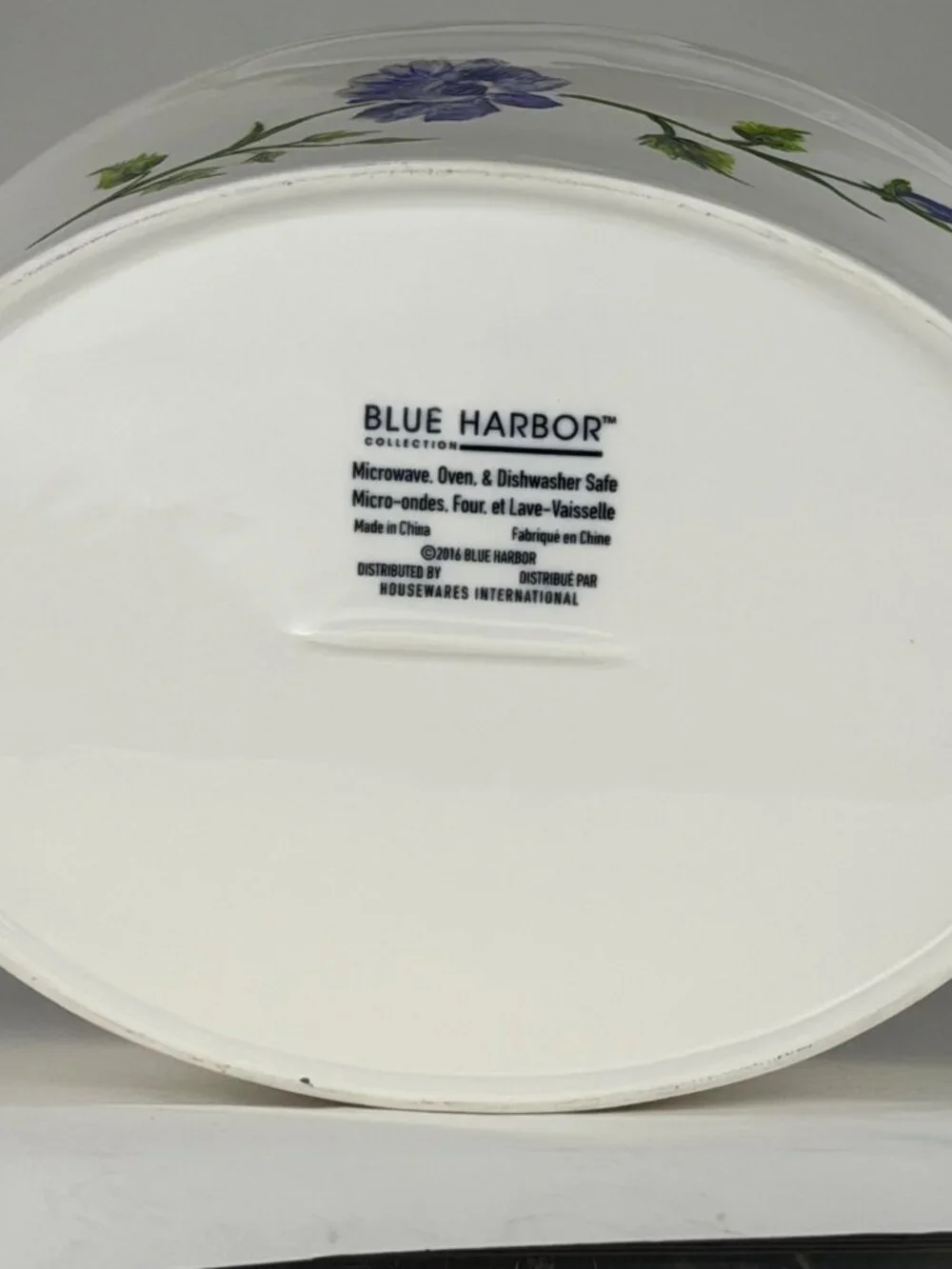 Blue Harbor Collection Blue Floral White Ceramic Oval Casserole Dish with Lid